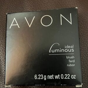 Avon Ideal Luminous Blush in Black Packaging. 
MAD ABOUT MAUVE
